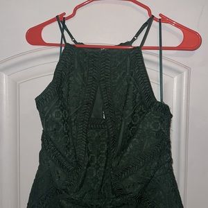 Hunter green dress, similar to Bardot dresses. Great style for Spring or Fall!